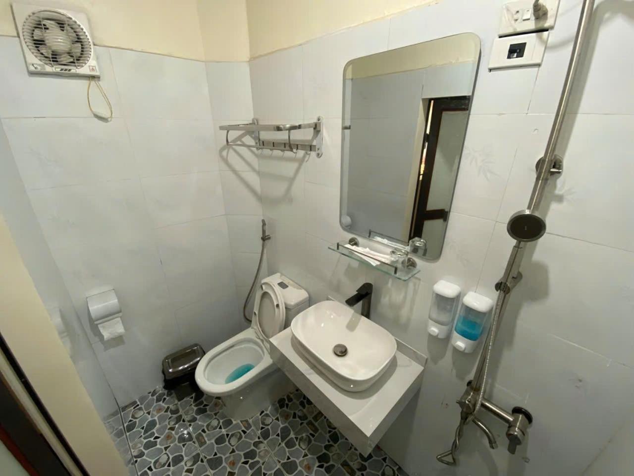 Ali Homestay Ninh Bình Exteriör bild